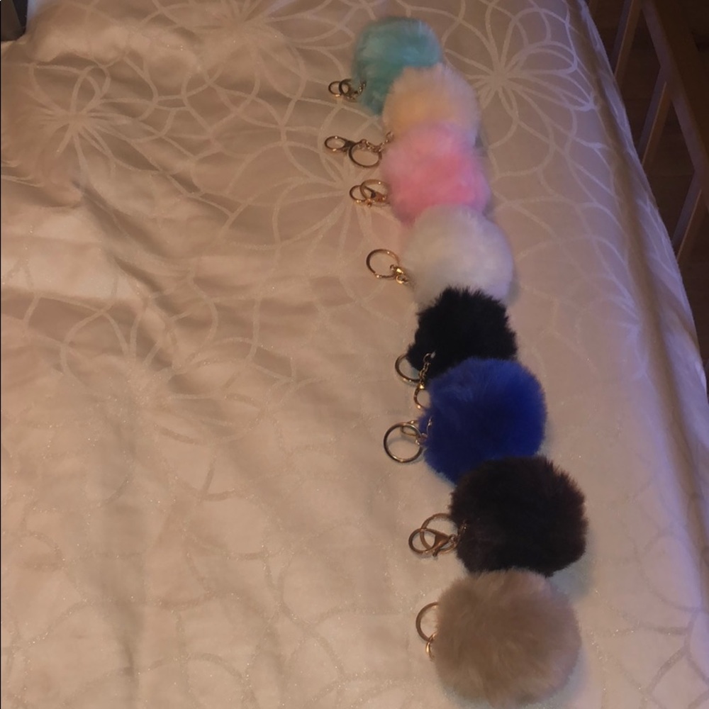 8 faux fur keychains